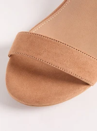 Ankle Strap Block Heel (WW