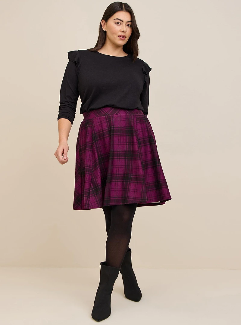 Classic Fit Signature Jersey Crew Neck Ruffle Shoulder Tee
