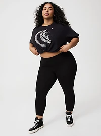 Crop Signature Keyhole Legging