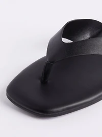 Square Toe Flip-Flop (WW