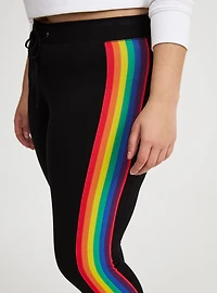 Pedal Pusher Side Stripe Legging