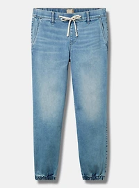 Weekend Jogger Mid-Rise Jean
