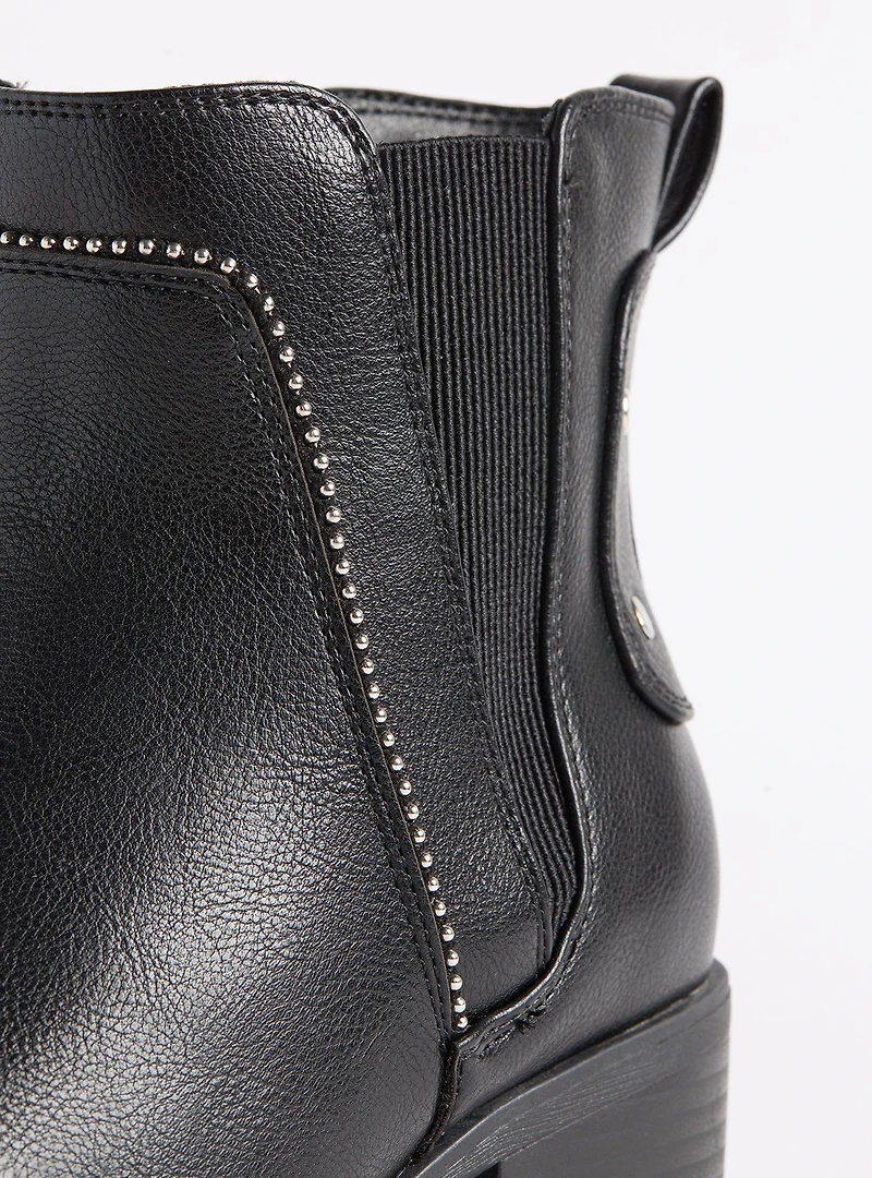Heeled Chelsea Bootie (WW)