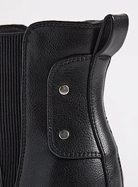 Heeled Chelsea Bootie (WW)