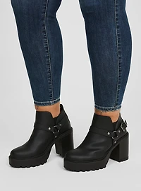 Lug Sole Heeled Bootie (WW)