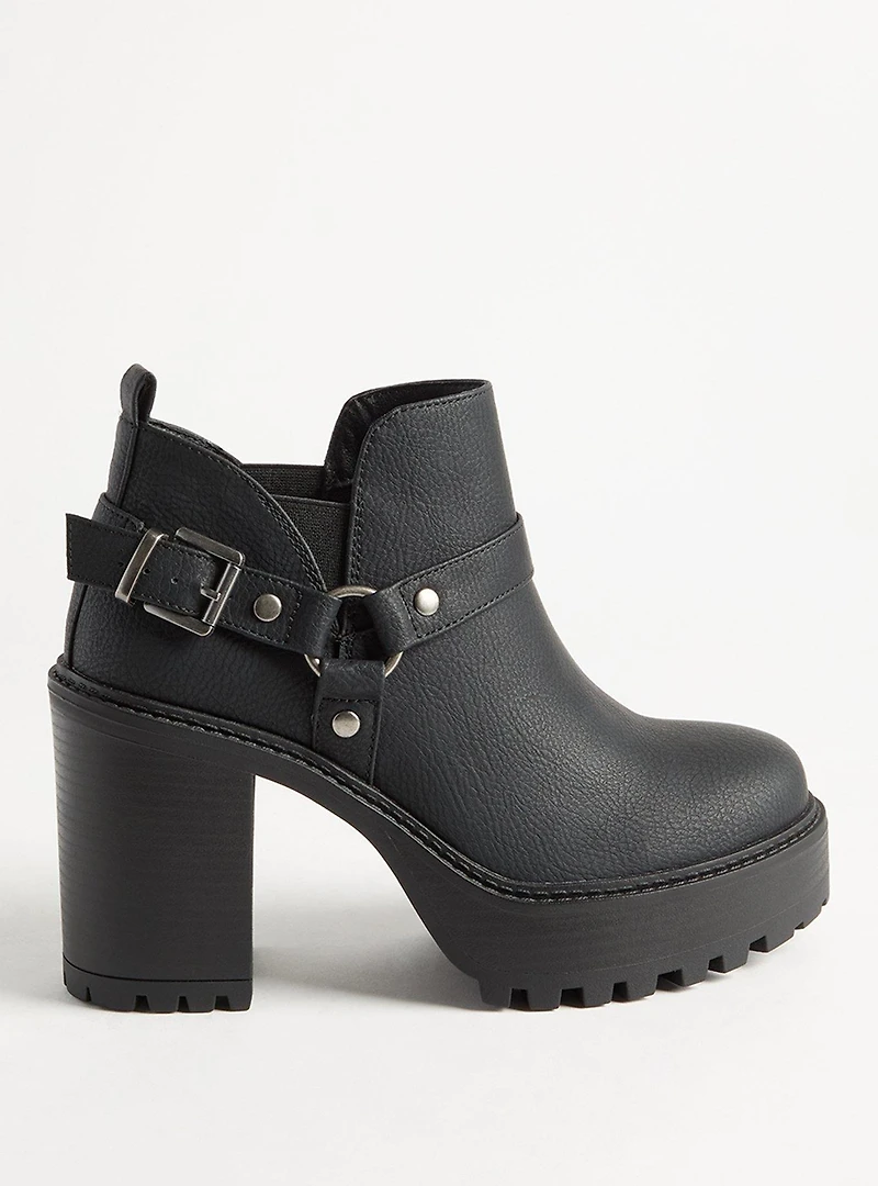 Lug Sole Heeled Bootie (WW)