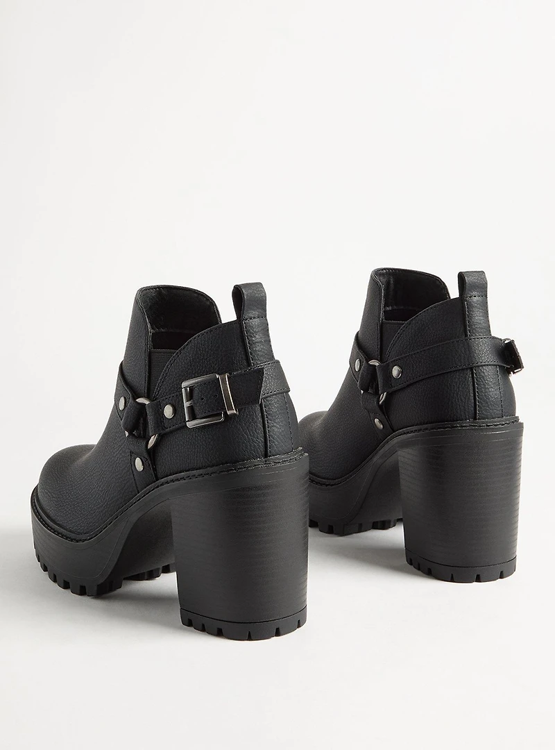 Lug Sole Heeled Bootie (WW)