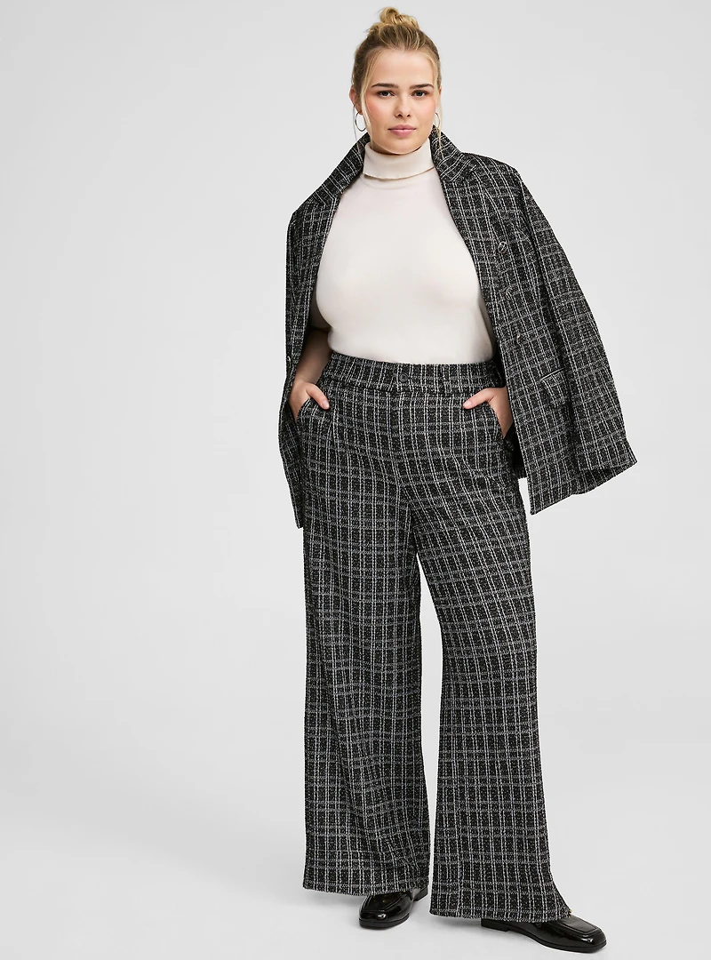 Pull-On Wide Leg Boucle High Rise Pant