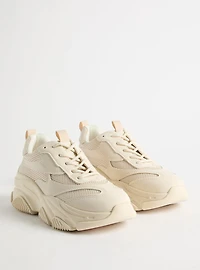 Chunky Active Sneaker (WW
