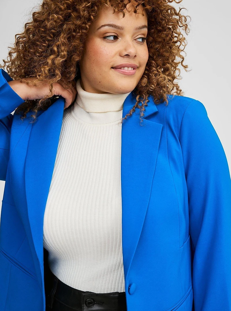 Soho Studio Refined Crepe Blazer