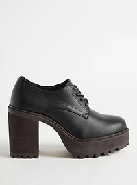 Lace-Up Heeled Oxford (WW)