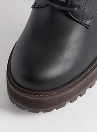 Lace-Up Heeled Oxford (WW)