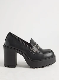 Platform Grommet Loafer (WW