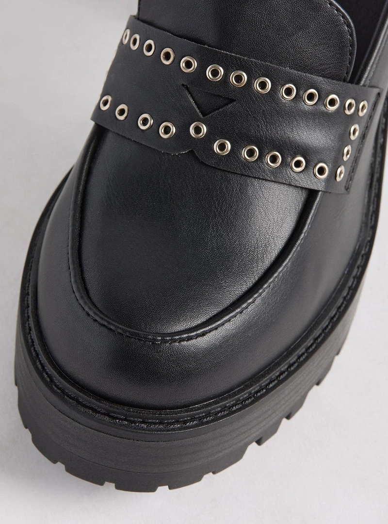 Platform Grommet Loafer (WW