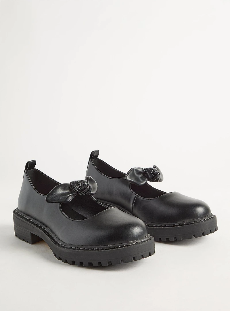 Mary Jane Bow Lug-Sole Flat (WW)