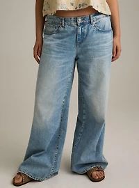 Festi Baggy Low-Rise Wide Leg Jean