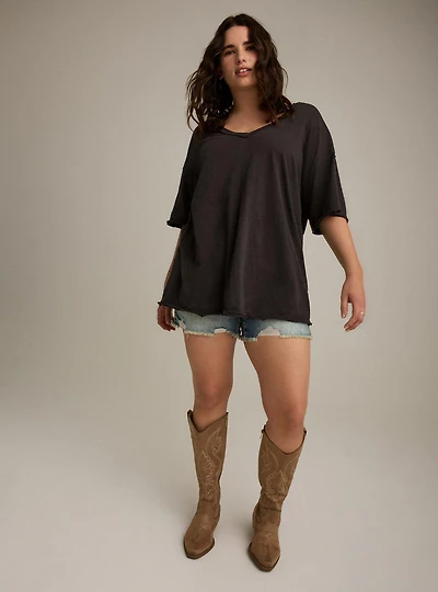 Festi Oversized V-Neck Tee