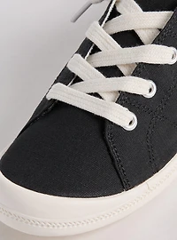 Riley Ruched Sneaker (M