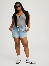 Weekend Mid-Rise Short