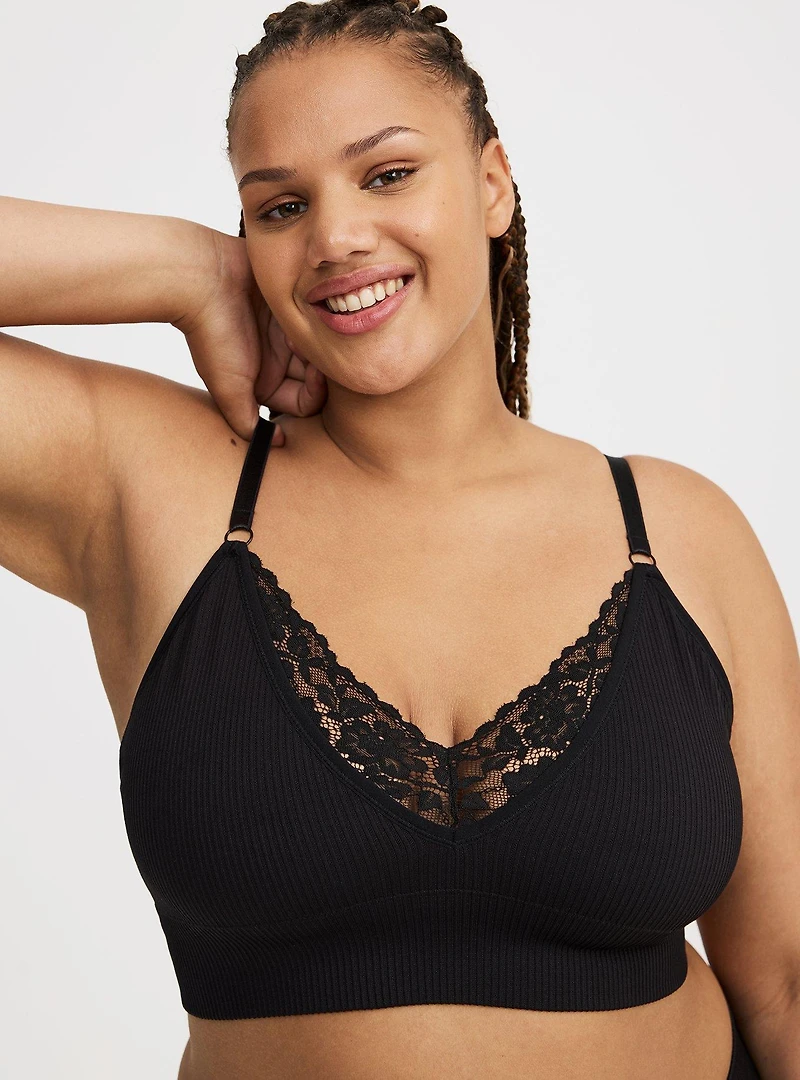 Lightly Lined Seamless Plunge Bralette