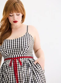 Retro Chic Swing-Skirt Dress