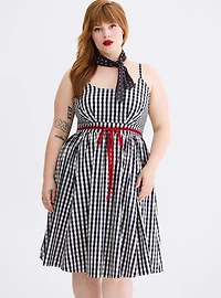 Retro Chic Swing-Skirt Dress