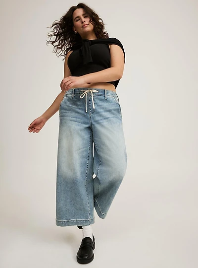 Weekend Mid-Rise Ankle Wide Leg Jean
