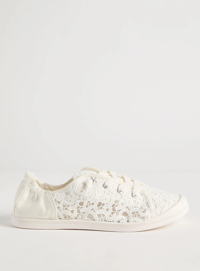 Crochet Ruched Sneaker (WW)