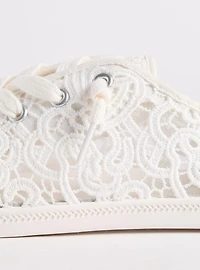 Crochet Ruched Sneaker (WW)