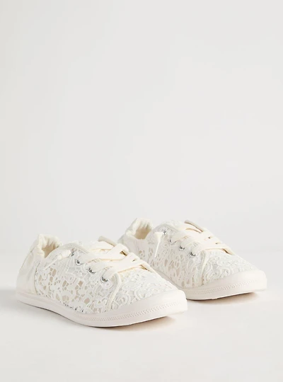 Crochet Ruched Sneaker (WW)