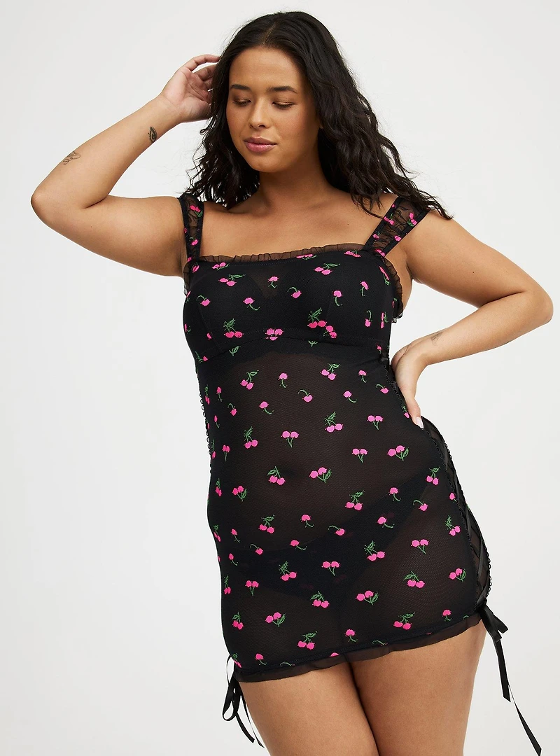 Cherry Lace Wireless Chemise