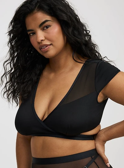Wire-Free Bondage Wrap Top