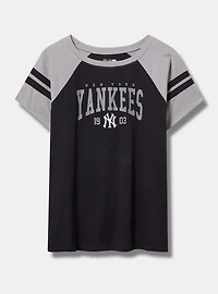 MLB New York Yankees Cotton Varsity Ringer Tee