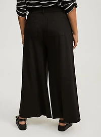 Wide Leg Patch Pocket Crop Pant