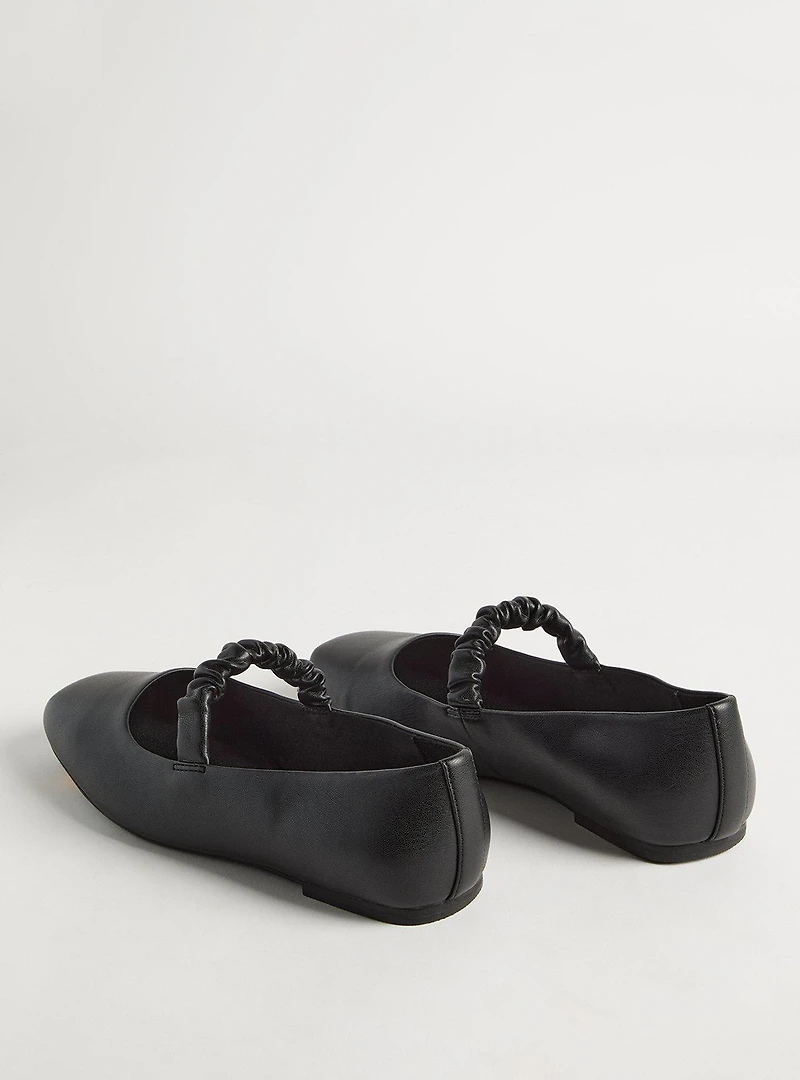 Scrunch Strap Ballet Flat (WW)