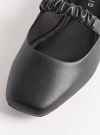Scrunch Strap Ballet Flat (WW)