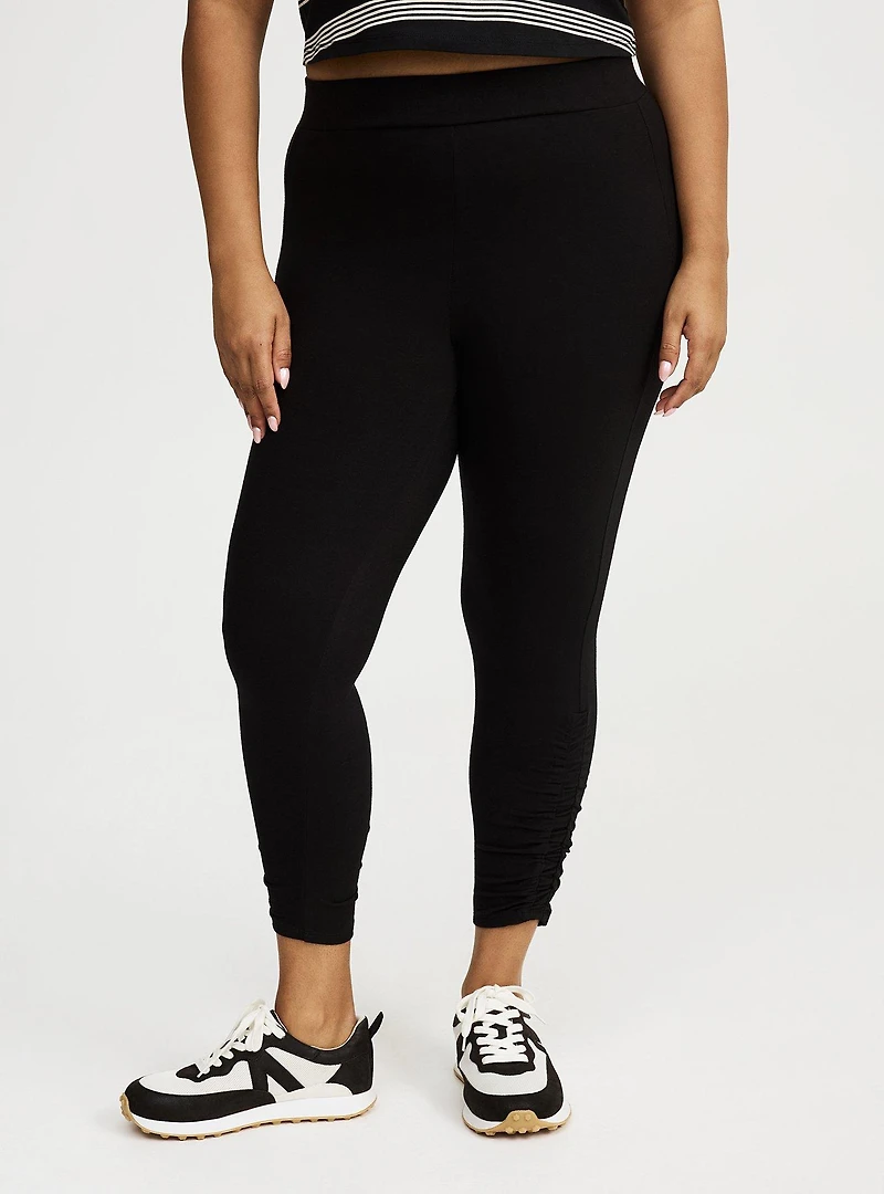 Crop Signature Ruched Legging