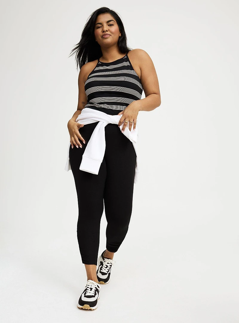 Crop Signature Ruched Legging