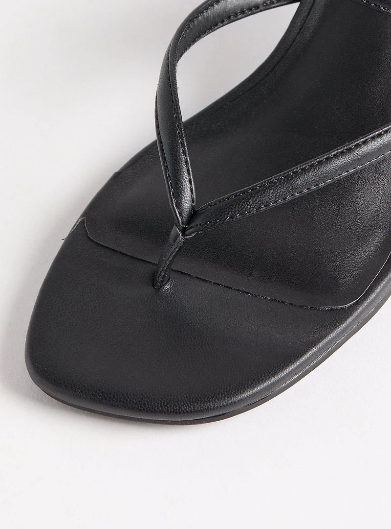 Kitten Heel Sandal (WW