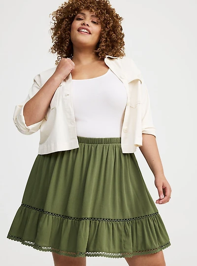 Tiered Lace Trim Mini Skirt