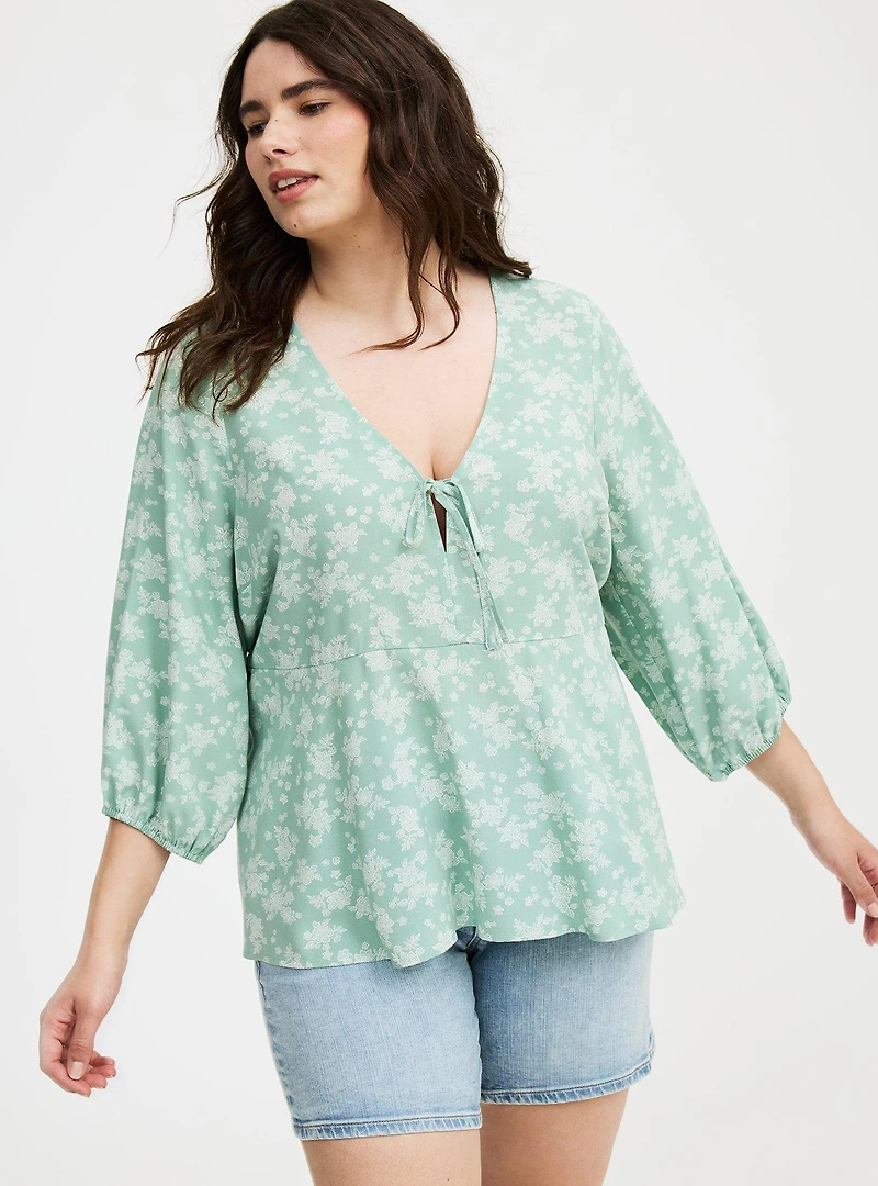 Hi-Lo Tie-Front Top