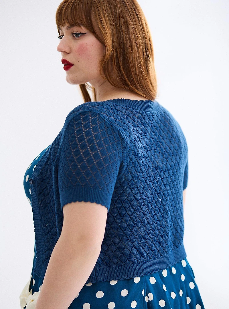 Retro Chic Scallop Edge Cardigan