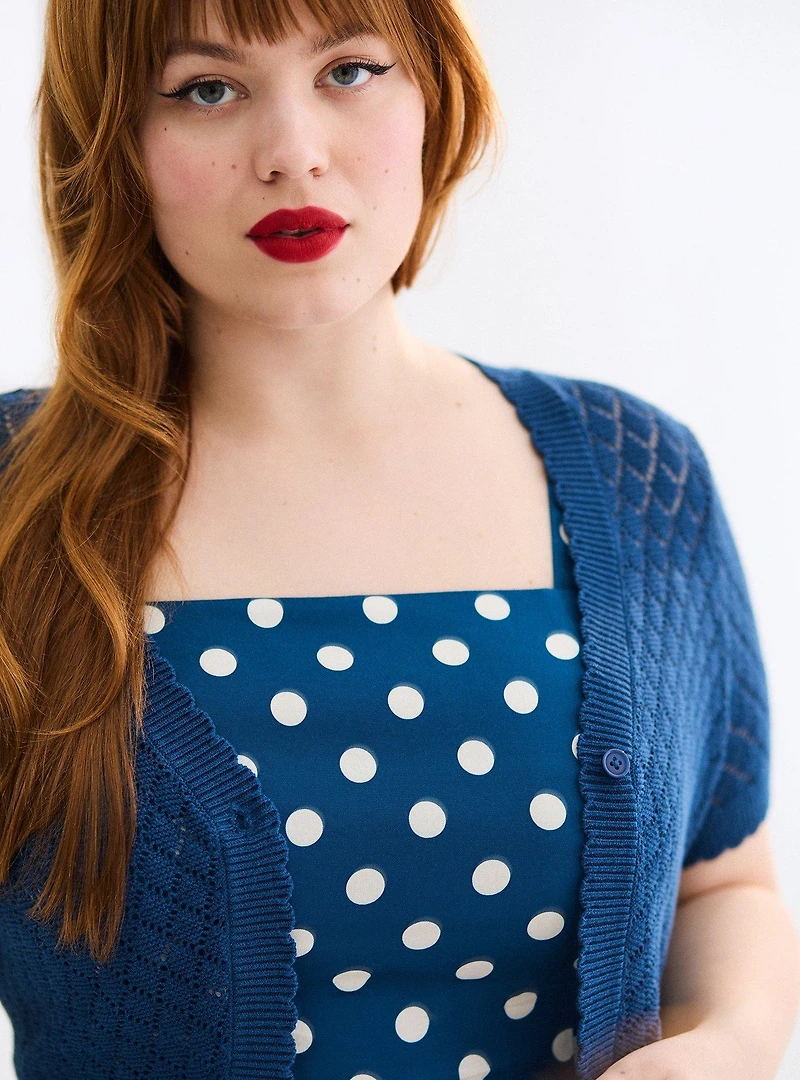 Retro Chic Scallop Edge Cardigan