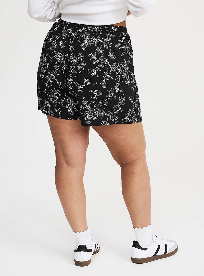 Pull-On Tie-Waist Short