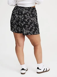 Pull-On Tie-Waist Short