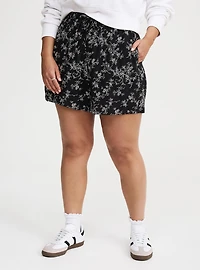 Pull-On Tie-Waist Short