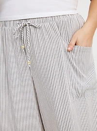 Cropped Straight Leg High-Rise Pant