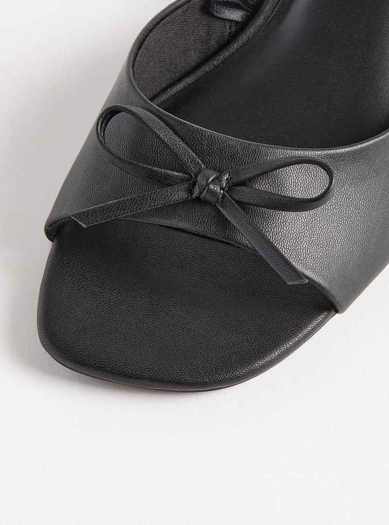 Kitten Bow Heel (WW