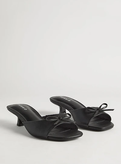 Kitten Bow Heel (WW