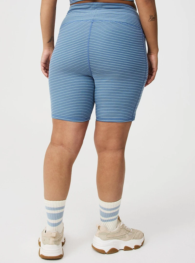 Performance Core Active Bike Short